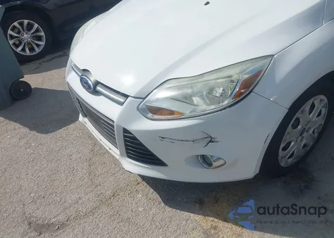2012 Ford Focus Se из США, поврежденный, VIN 1FAHP3F28CL295513